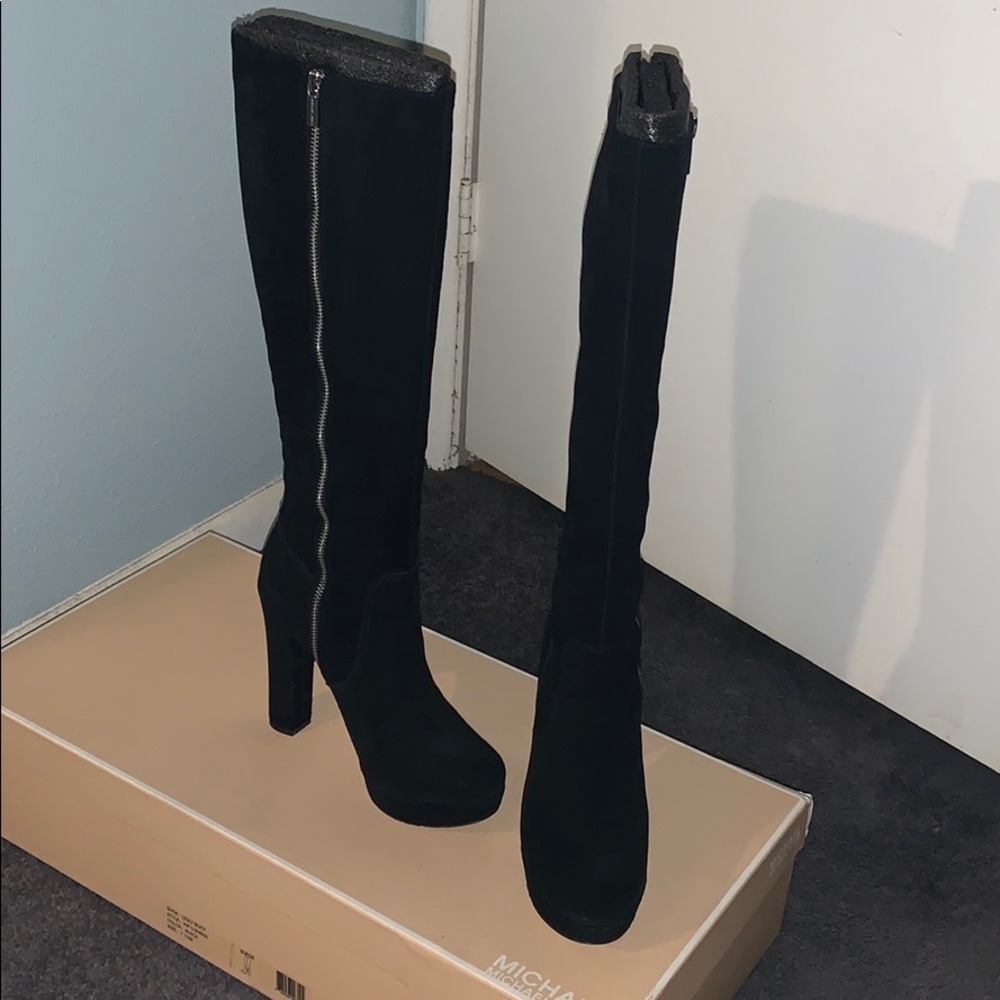 Michael Kors Boots - Picture 2 of 8